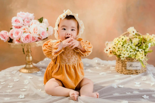 张家口宝宝打喷嚏是什么原因